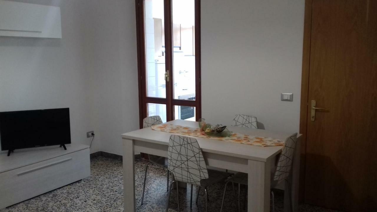 App Sul Lungomare Apartman San Benedetto del Tronto Kültér fotó