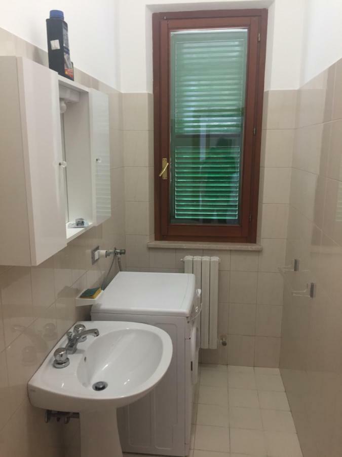 App Sul Lungomare Apartman San Benedetto del Tronto Kültér fotó