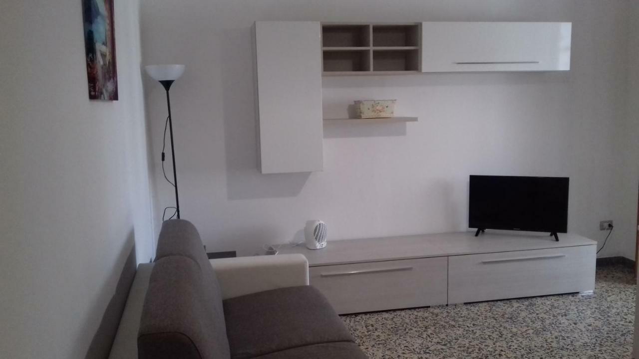 App Sul Lungomare Apartman San Benedetto del Tronto Kültér fotó