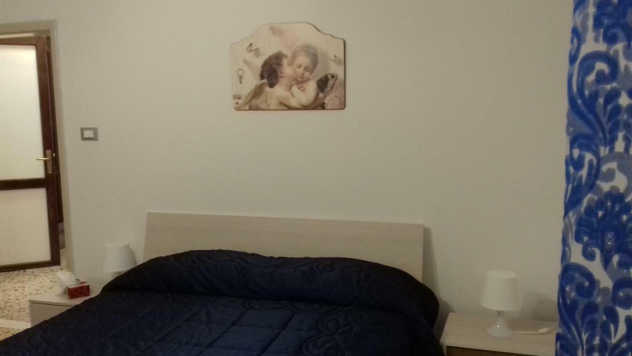 App Sul Lungomare Apartman San Benedetto del Tronto Kültér fotó