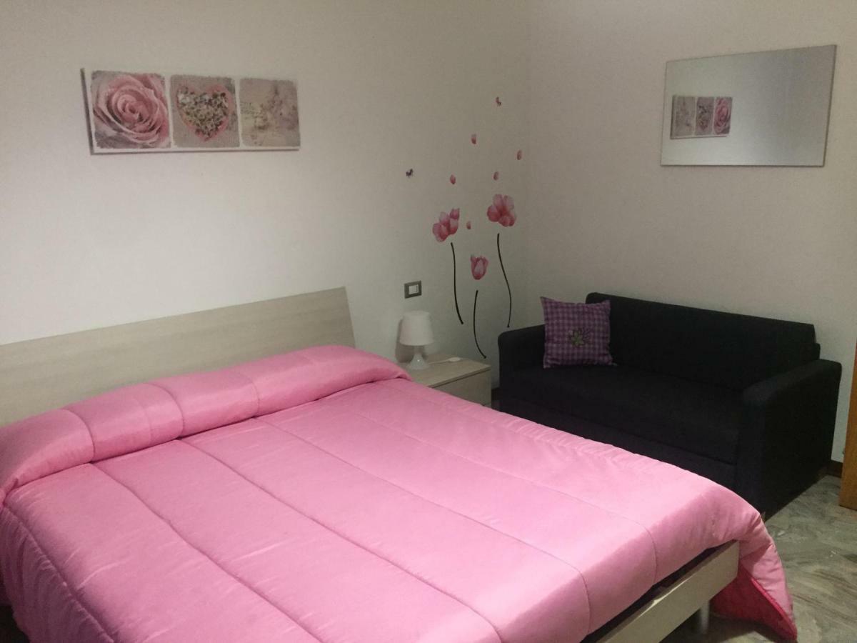 App Sul Lungomare Apartman San Benedetto del Tronto Kültér fotó