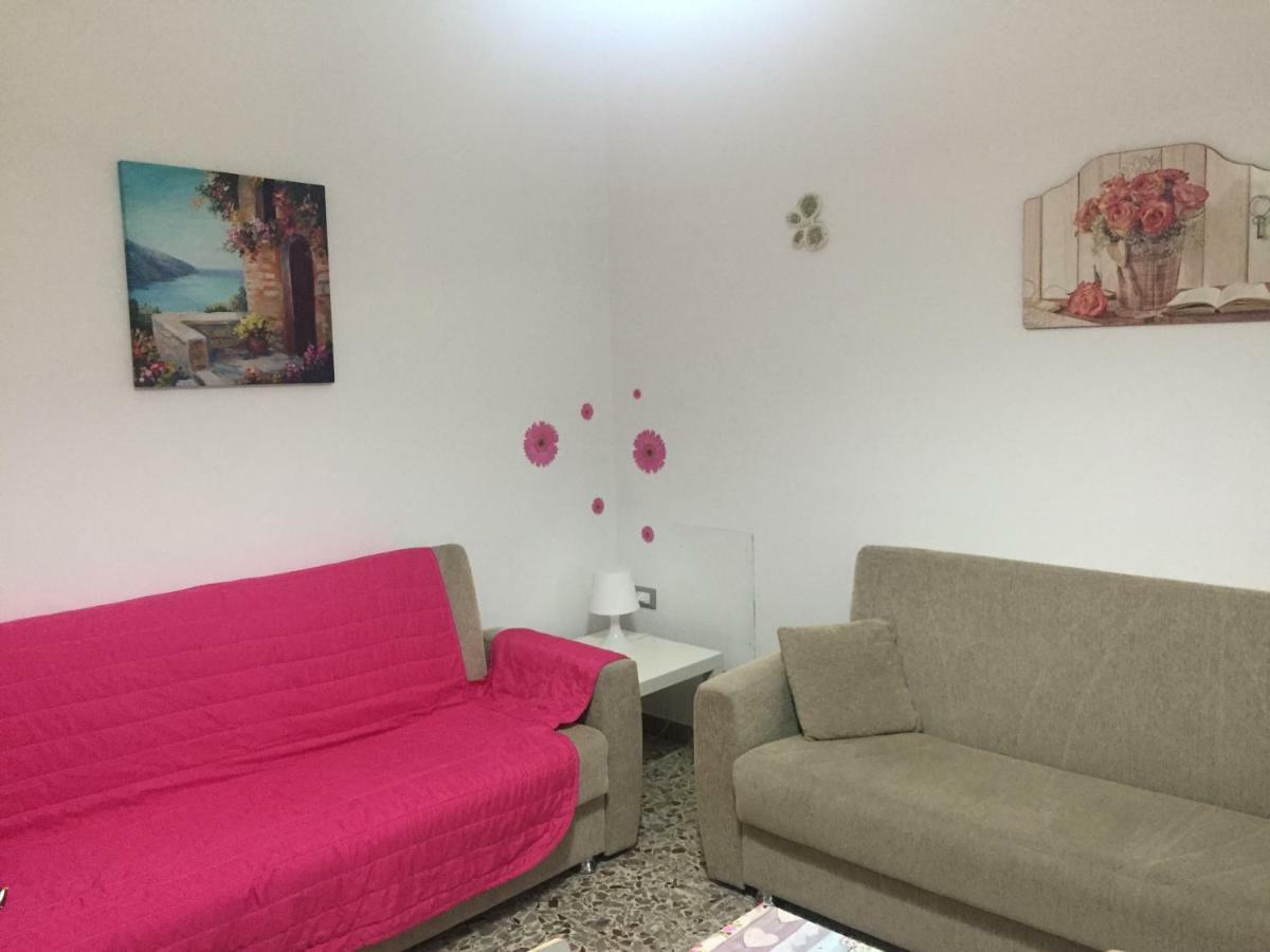 App Sul Lungomare Apartman San Benedetto del Tronto Kültér fotó